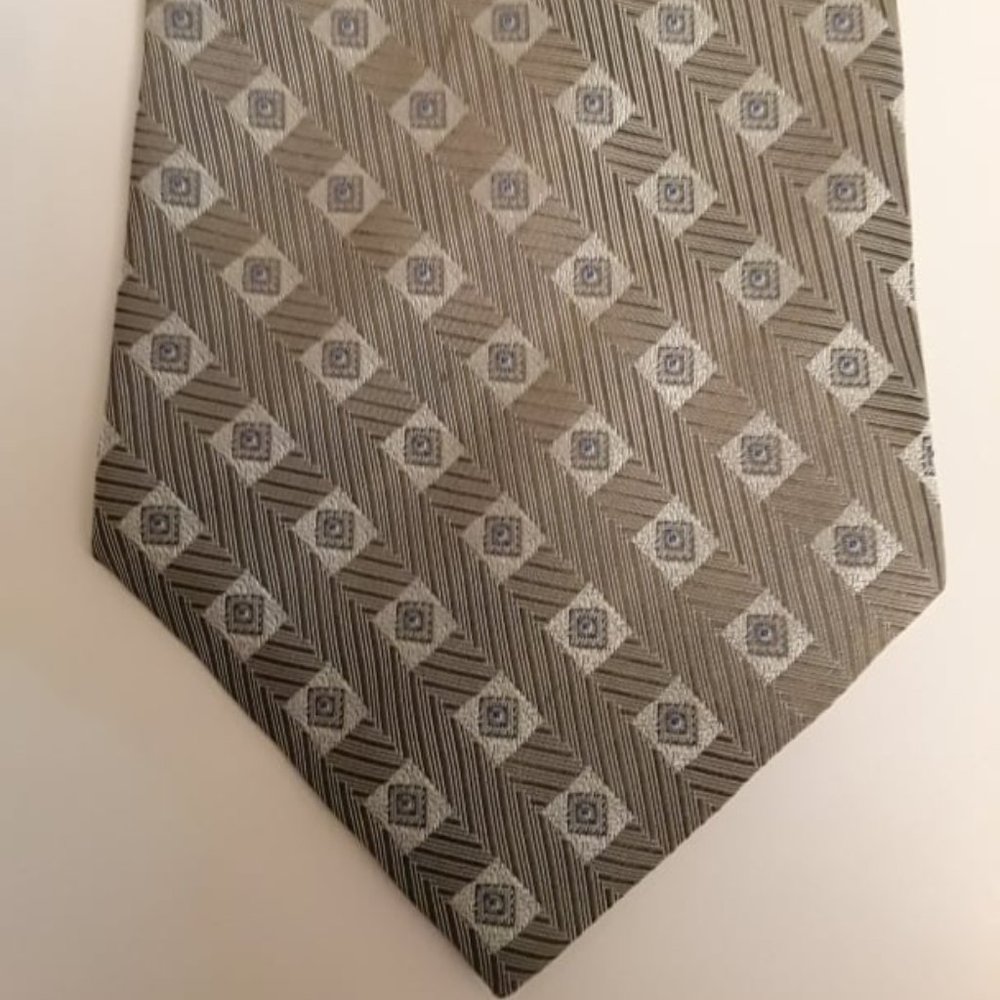 DONNA KARAN - 100% SILK NECKTIE - OLIVE GREEN WITH BLUE ACCENTS